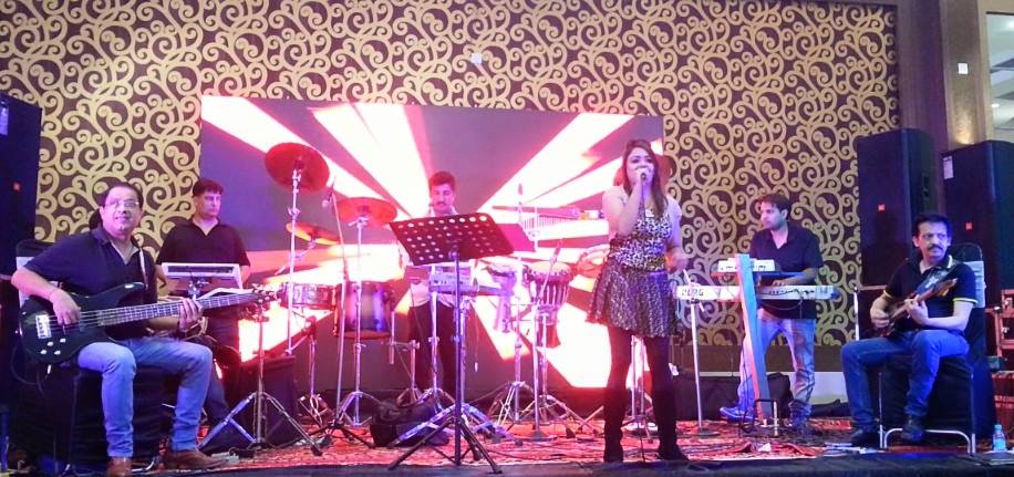 famous jazz singer vasai-virar