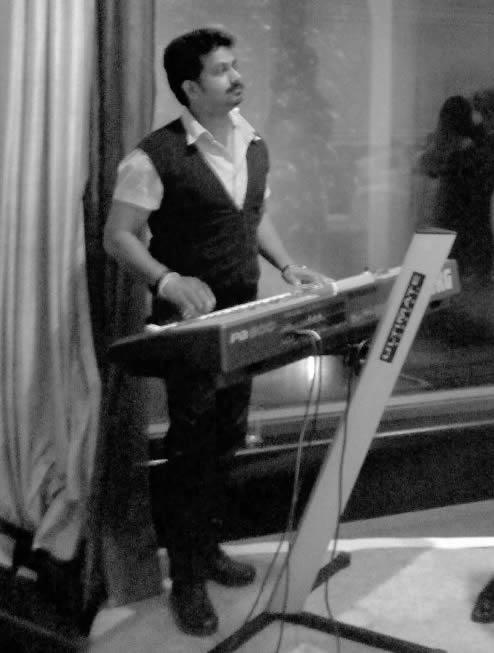 indian keyboard player vasai-virar