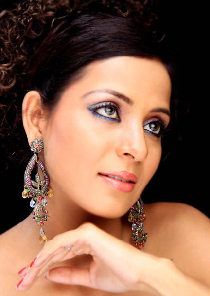 professional female model vasai-virar